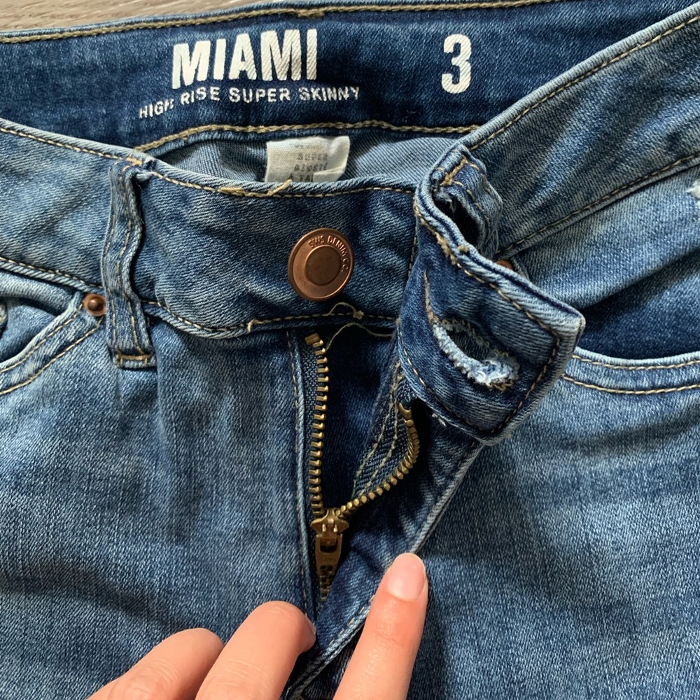 Jeans. - Picture 5 of 5